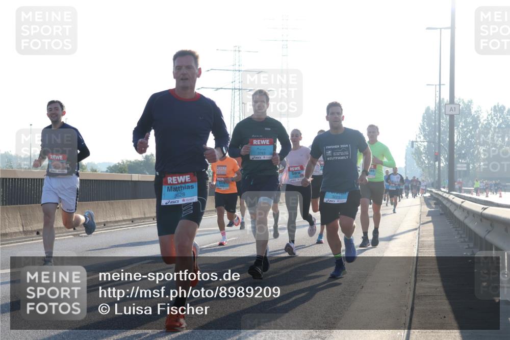 03.10.2025 - Köhlbrandbrückenlauf Luisa Fischer http://msf.ph/oto/8989209 03.10.2025 10:12:25 Position 3 3628, 3763, 1251, 2024, 3223, 1 meine-sportfotos.de