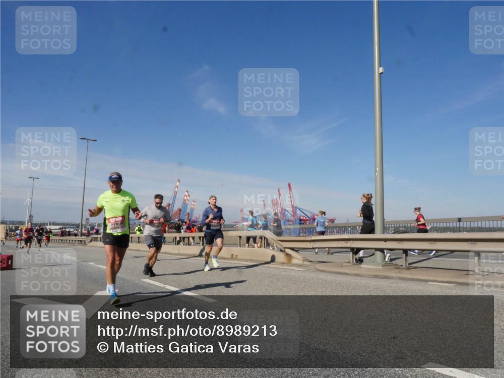 03.10.2025 - Köhlbrandbrückenlauf Matties Gatica Varas http://msf.ph/oto/8989213 03.10.2025 12:36:32 Position 2  meine-sportfotos.de
