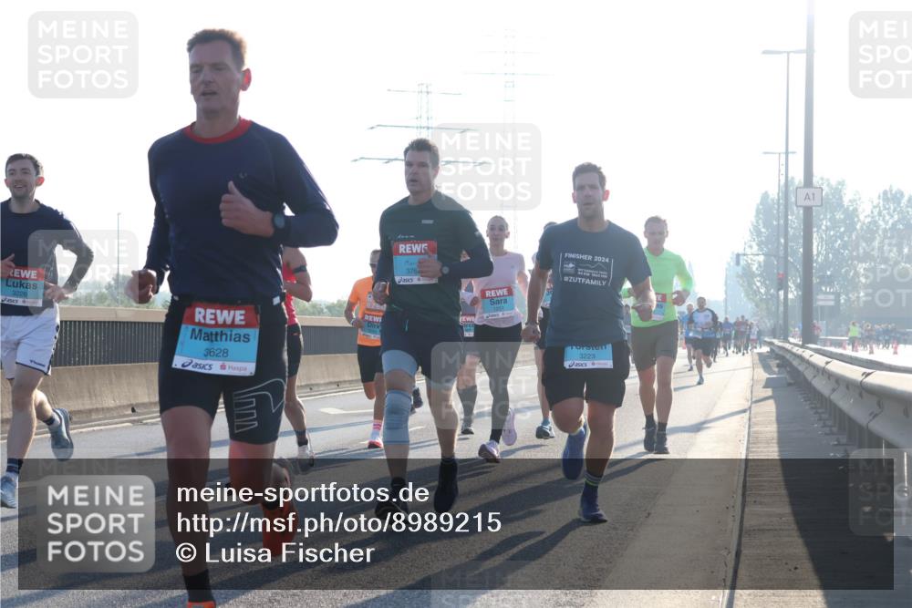 03.10.2025 - Köhlbrandbrückenlauf Luisa Fischer http://msf.ph/oto/8989215 03.10.2025 10:12:25 Position 3 3226, 3628, 376, 2024, 4, 44, 1860, 3223, 1 meine-sportfotos.de