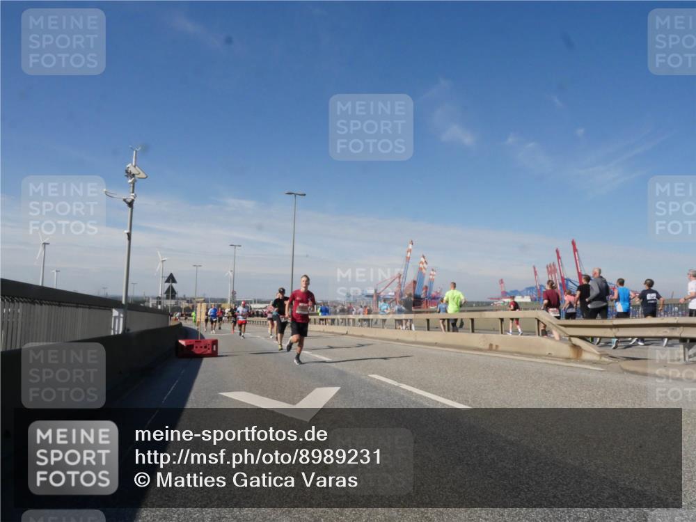 03.10.2025 - Köhlbrandbrückenlauf Matties Gatica Varas http://msf.ph/oto/8989231 03.10.2025 12:36:36 Position 2  meine-sportfotos.de