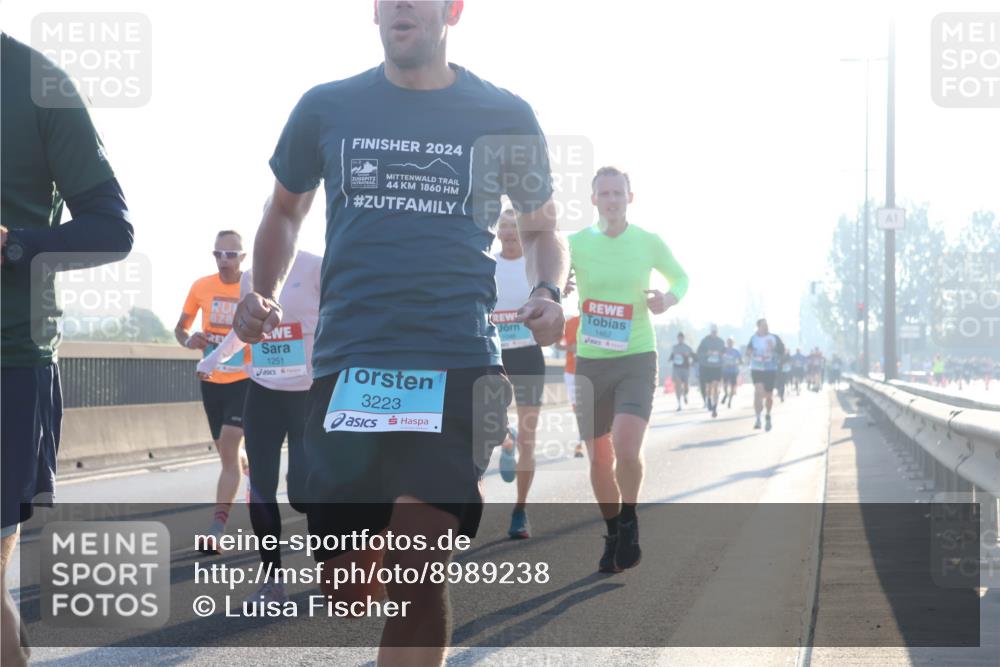 03.10.2025 - Köhlbrandbrückenlauf Luisa Fischer http://msf.ph/oto/8989238 03.10.2025 10:12:26 Position 3 2024, 44, 1860, 1251, 3223, 1462, 1 meine-sportfotos.de