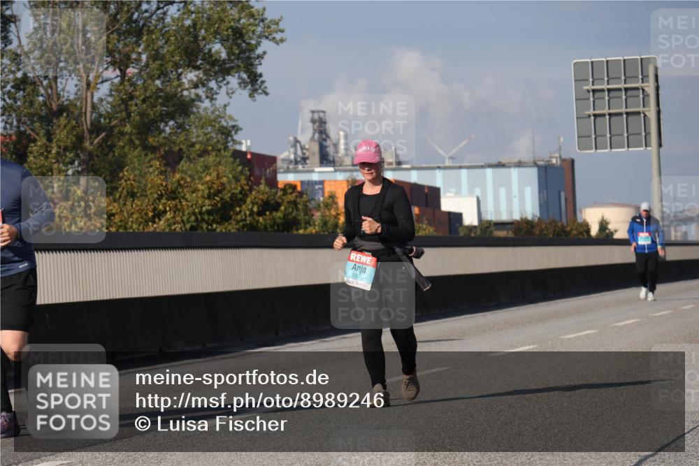03.10.2025 - Köhlbrandbrückenlauf Luisa Fischer http://msf.ph/oto/8989246 03.10.2025 11:27:19 Position 3 2367 meine-sportfotos.de