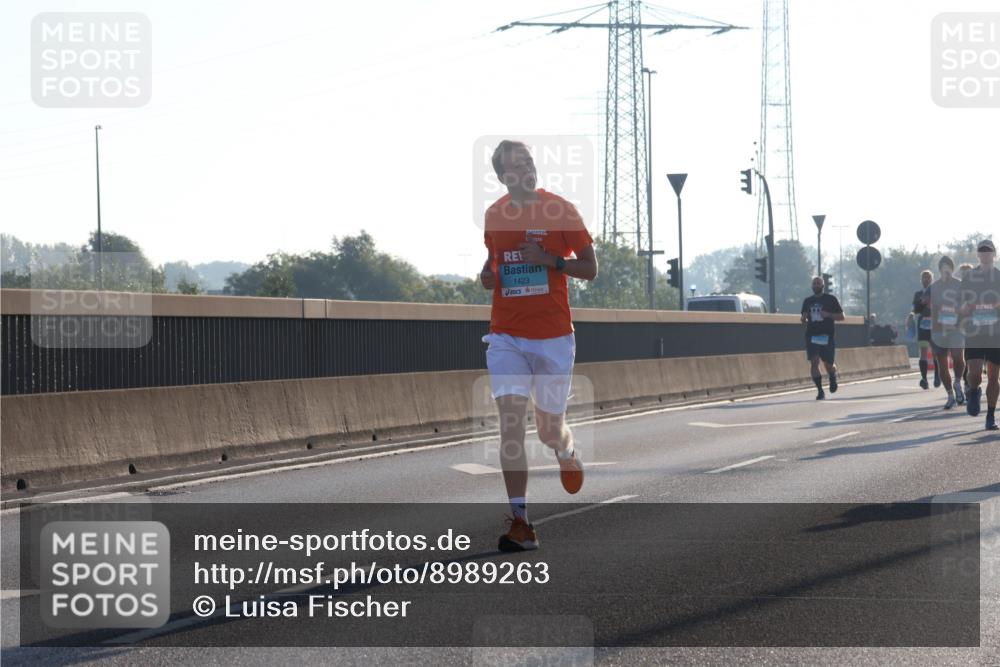 03.10.2025 - Köhlbrandbrückenlauf Luisa Fischer http://msf.ph/oto/8989263 03.10.2025 10:12:29 Position 3 1423 meine-sportfotos.de