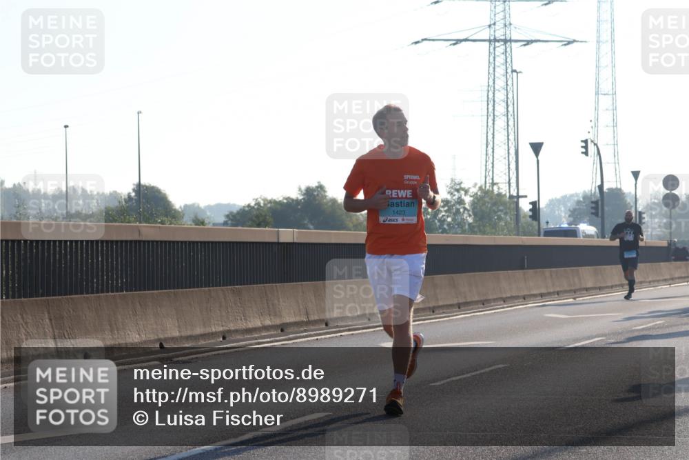 03.10.2025 - Köhlbrandbrückenlauf Luisa Fischer http://msf.ph/oto/8989271 03.10.2025 10:12:29 Position 3 1423 meine-sportfotos.de