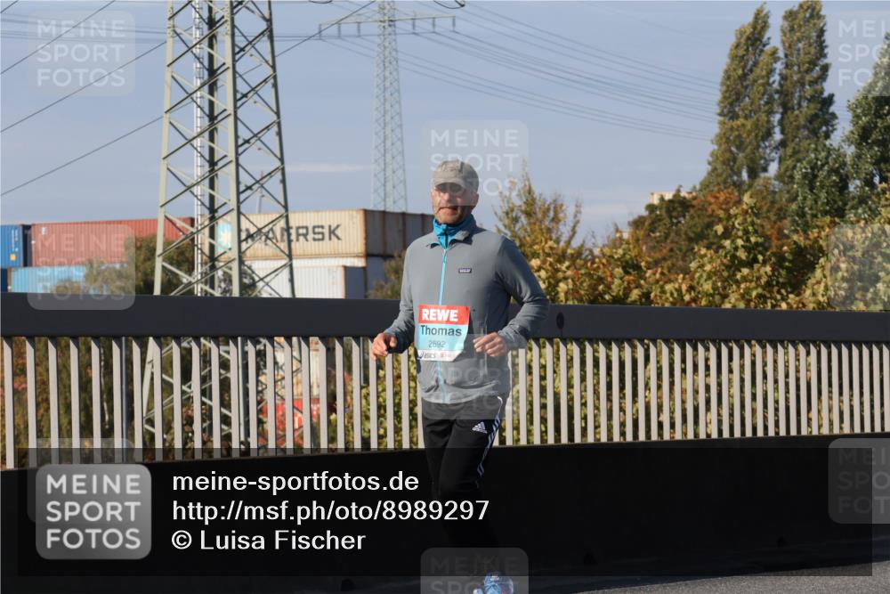 03.10.2025 - Köhlbrandbrückenlauf Luisa Fischer http://msf.ph/oto/8989297 03.10.2025 11:28:03 Position 3 2692 meine-sportfotos.de