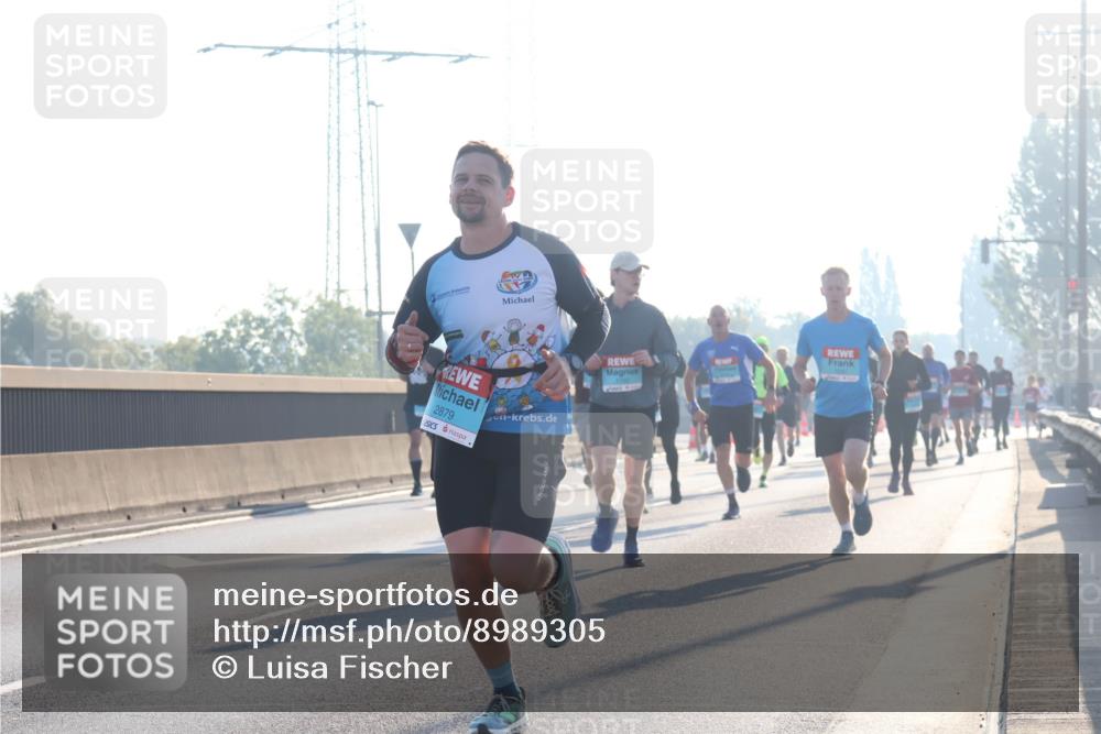 03.10.2025 - Köhlbrandbrückenlauf Luisa Fischer http://msf.ph/oto/8989305 03.10.2025 10:12:32 Position 3 2879 meine-sportfotos.de
