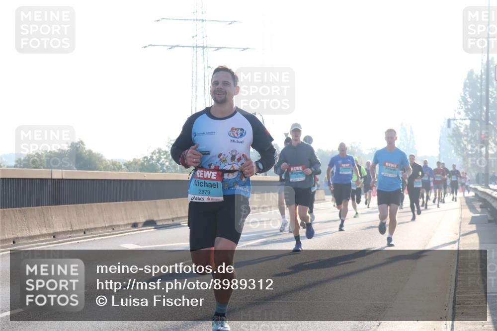 03.10.2025 - Köhlbrandbrückenlauf Luisa Fischer http://msf.ph/oto/8989312 03.10.2025 10:12:32 Position 3 2879 meine-sportfotos.de