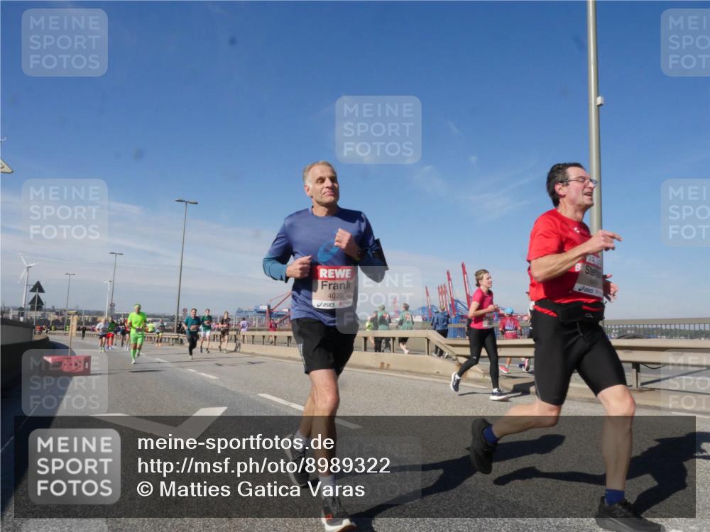03.10.2025 - Köhlbrandbrückenlauf Matties Gatica Varas http://msf.ph/oto/8989322 03.10.2025 12:36:50 Position 2 4020 meine-sportfotos.de
