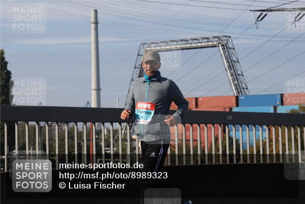 03.10.2025 - Köhlbrandbrückenlauf Luisa Fischer http://msf.ph/oto/8989323 03.10.2025 11:28:05 Position 3 2692, 780 meine-sportfotos.de