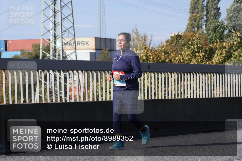 03.10.2025 - Köhlbrandbrückenlauf Luisa Fischer http://msf.ph/oto/8989352 03.10.2025 11:28:48 Position 3 3776 meine-sportfotos.de