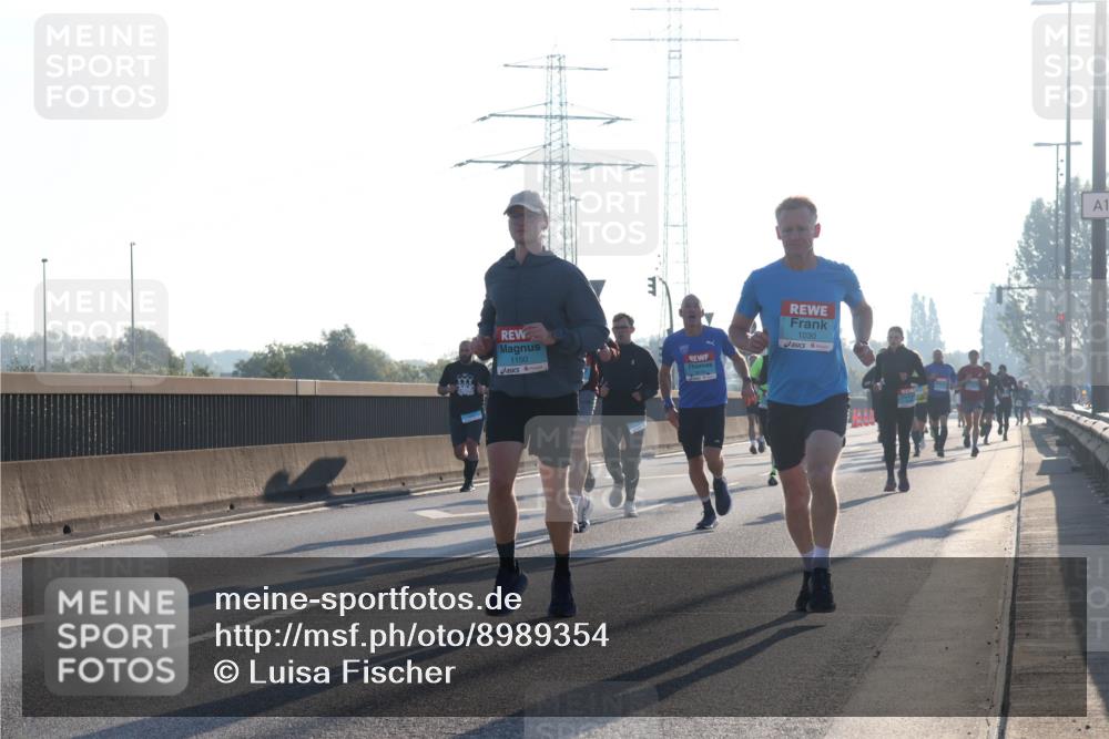 03.10.2025 - Köhlbrandbrückenlauf Luisa Fischer http://msf.ph/oto/8989354 03.10.2025 10:12:35 Position 3 1150, 1030, 1 meine-sportfotos.de