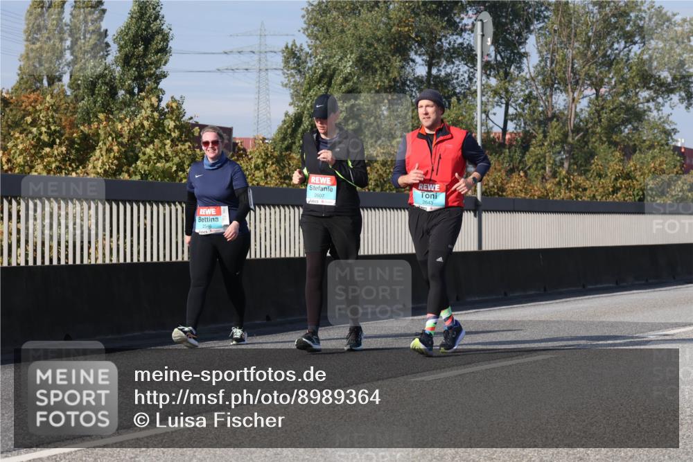 03.10.2025 - Köhlbrandbrückenlauf Luisa Fischer http://msf.ph/oto/8989364 03.10.2025 11:28:58 Position 3 2546, 2607, 2643 meine-sportfotos.de