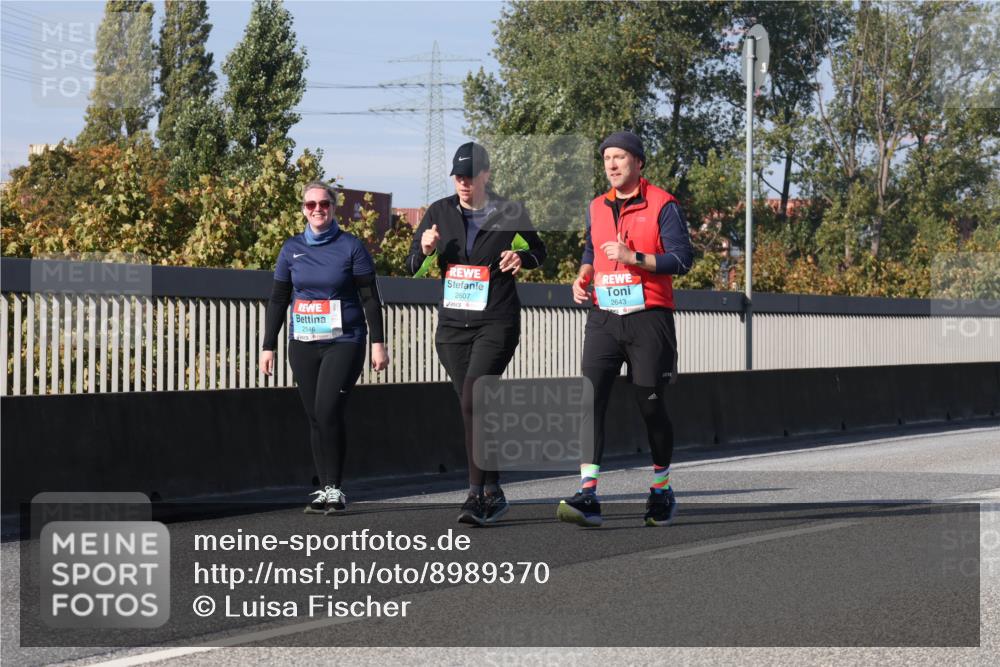 03.10.2025 - Köhlbrandbrückenlauf Luisa Fischer http://msf.ph/oto/8989370 03.10.2025 11:28:59 Position 3 2546, 2607, 2643 meine-sportfotos.de