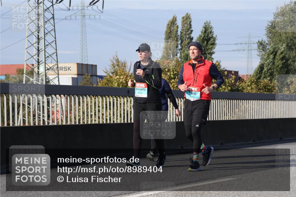 03.10.2025 - Köhlbrandbrückenlauf Luisa Fischer http://msf.ph/oto/8989404 03.10.2025 11:29:01 Position 3 2607, 2643 meine-sportfotos.de