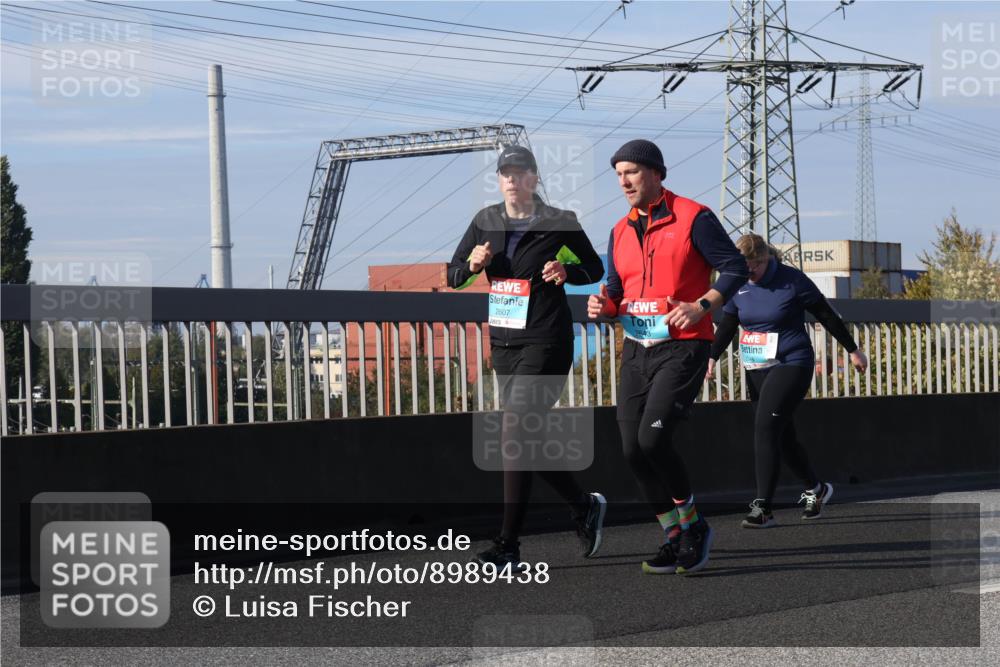 03.10.2025 - Köhlbrandbrückenlauf Luisa Fischer http://msf.ph/oto/8989438 03.10.2025 11:29:03 Position 3 2607 meine-sportfotos.de