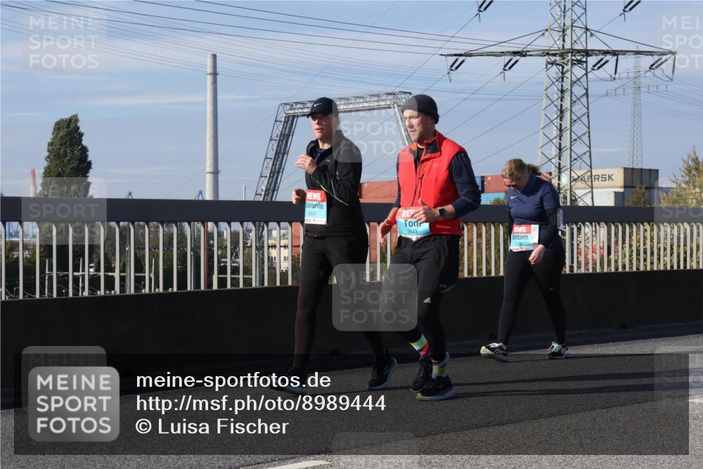 03.10.2025 - Köhlbrandbrückenlauf Luisa Fischer http://msf.ph/oto/8989444 03.10.2025 11:29:03 Position 3 2607, 2643 meine-sportfotos.de