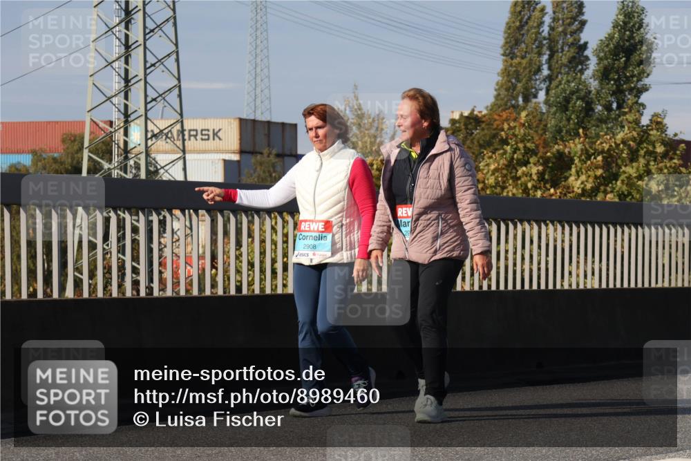 03.10.2025 - Köhlbrandbrückenlauf Luisa Fischer http://msf.ph/oto/8989460 03.10.2025 11:30:06 Position 3 2908 meine-sportfotos.de