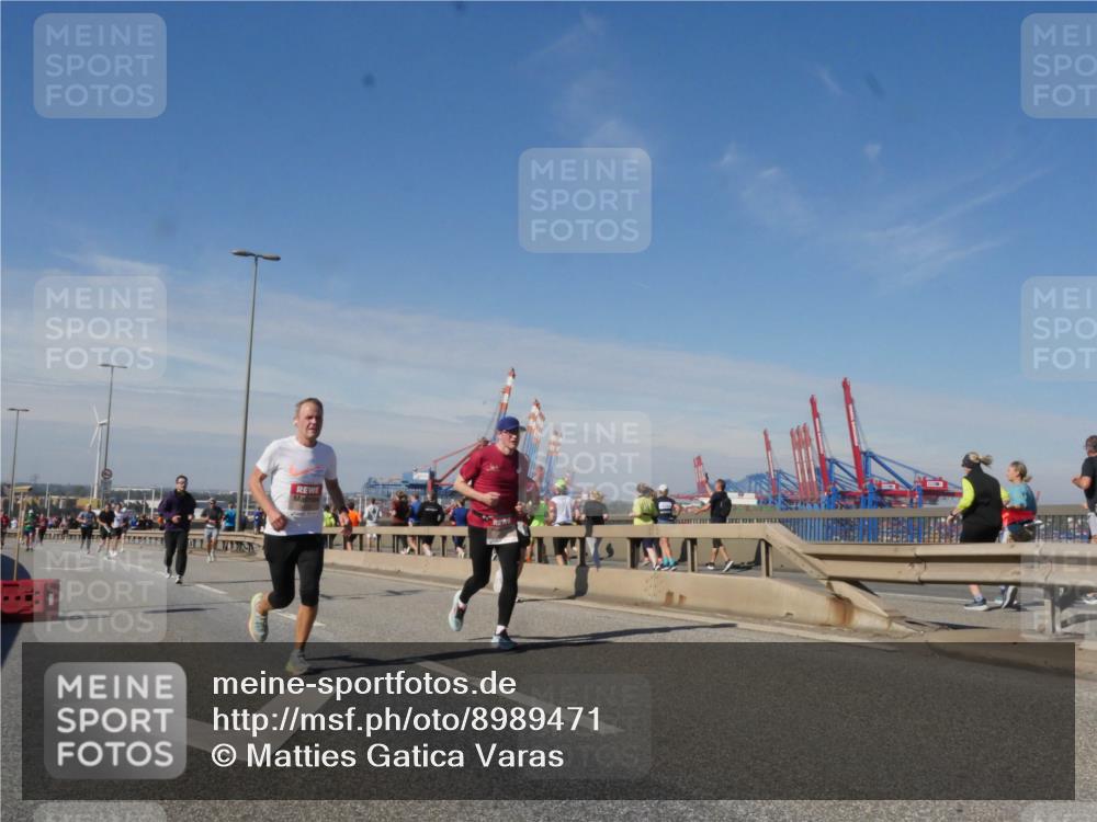 03.10.2025 - Köhlbrandbrückenlauf Matties Gatica Varas http://msf.ph/oto/8989471 03.10.2025 12:37:14 Position 2  meine-sportfotos.de