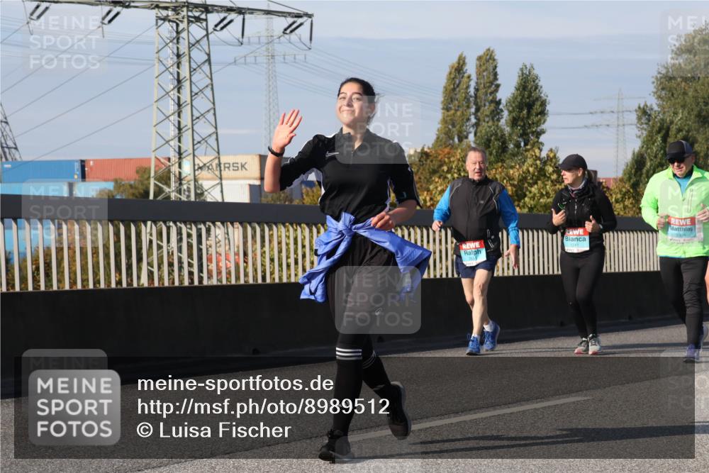 03.10.2025 - Köhlbrandbrückenlauf Luisa Fischer http://msf.ph/oto/8989512 03.10.2025 11:30:18 Position 3 11, 1241 meine-sportfotos.de