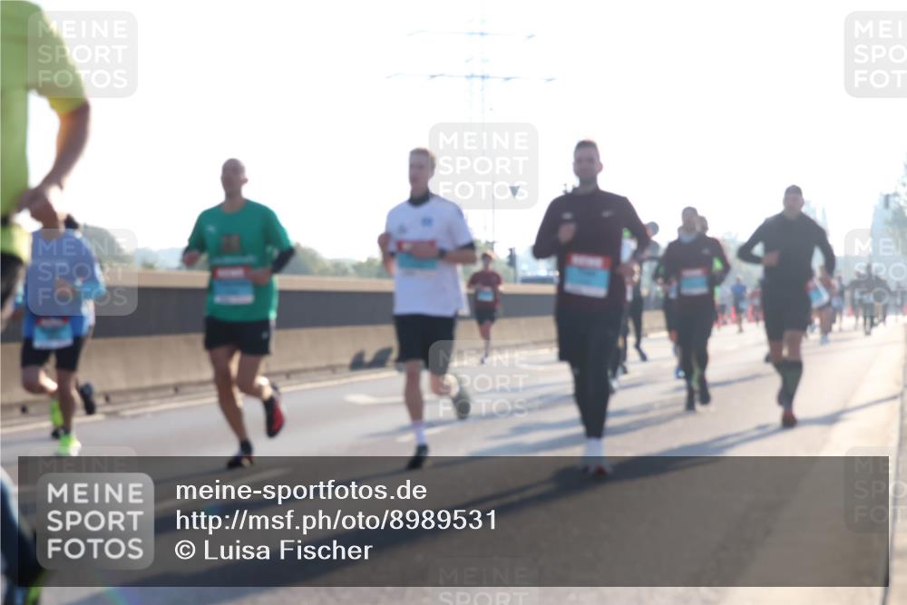 03.10.2025 - Köhlbrandbrückenlauf Luisa Fischer http://msf.ph/oto/8989531 03.10.2025 10:12:46 Position 3  meine-sportfotos.de