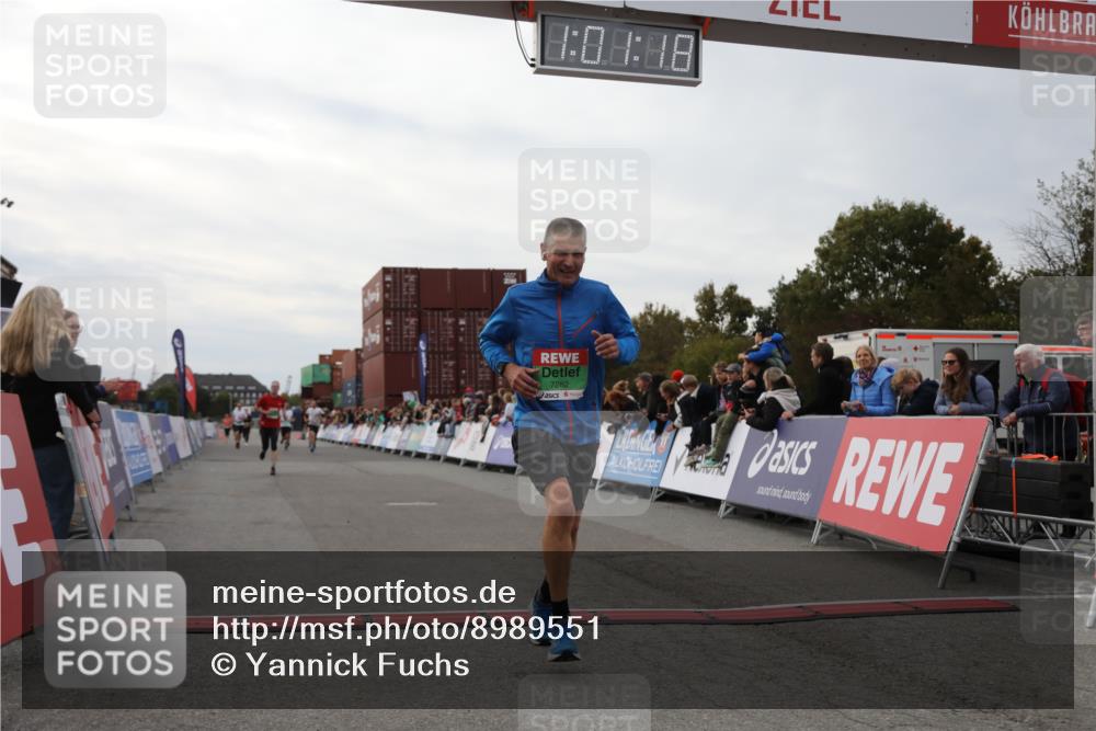 03.10.2025 - Köhlbrandbrückenlauf Yannick Fuchs http://msf.ph/oto/8989551 03.10.2025 16:01:17 Ziel 7282, 7372, 7965, 9346 meine-sportfotos.de