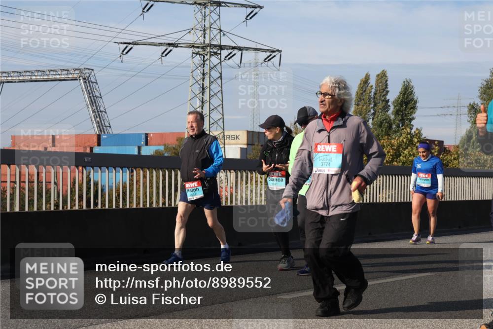 03.10.2025 - Köhlbrandbrückenlauf Luisa Fischer http://msf.ph/oto/8989552 03.10.2025 11:30:20 Position 3 780, 2611, 1241, 3774 meine-sportfotos.de