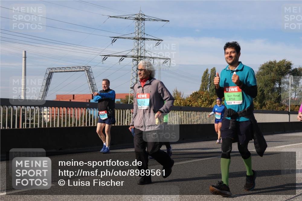 03.10.2025 - Köhlbrandbrückenlauf Luisa Fischer http://msf.ph/oto/8989561 03.10.2025 11:30:21 Position 3 3774, 9702, 2611 meine-sportfotos.de