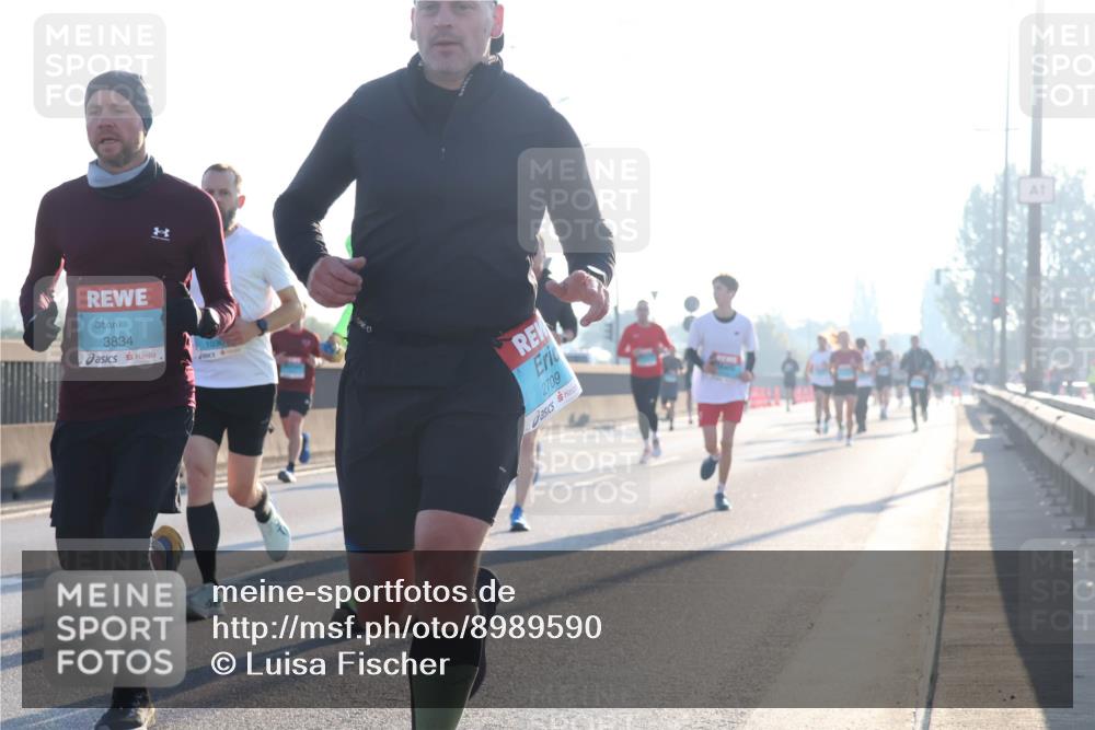 03.10.2025 - Köhlbrandbrückenlauf Luisa Fischer http://msf.ph/oto/8989590 03.10.2025 10:12:49 Position 3 3834, 1, 1030, 6, 2709 meine-sportfotos.de