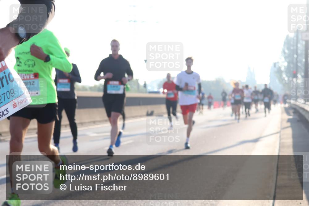 03.10.2025 - Köhlbrandbrückenlauf Luisa Fischer http://msf.ph/oto/8989601 03.10.2025 10:12:50 Position 3 2709 meine-sportfotos.de