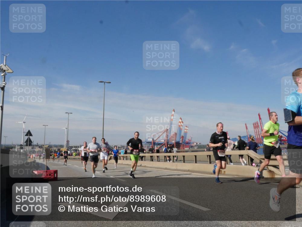 03.10.2025 - Köhlbrandbrückenlauf Matties Gatica Varas http://msf.ph/oto/8989608 03.10.2025 12:37:37 Position 2  meine-sportfotos.de