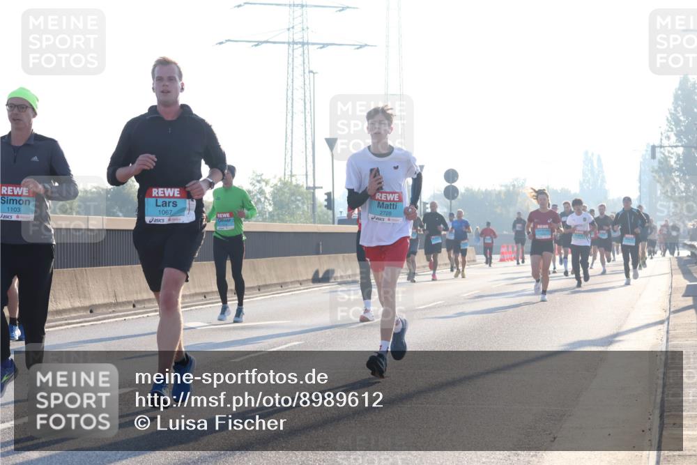 03.10.2025 - Köhlbrandbrückenlauf Luisa Fischer http://msf.ph/oto/8989612 03.10.2025 10:12:51 Position 3 1103, 1067, 3, 2728 meine-sportfotos.de