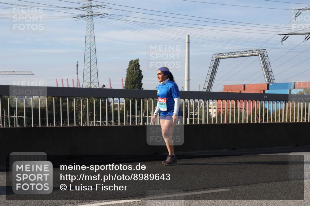 03.10.2025 - Köhlbrandbrückenlauf Luisa Fischer http://msf.ph/oto/8989643 03.10.2025 11:30:26 Position 3 3184, 780 meine-sportfotos.de
