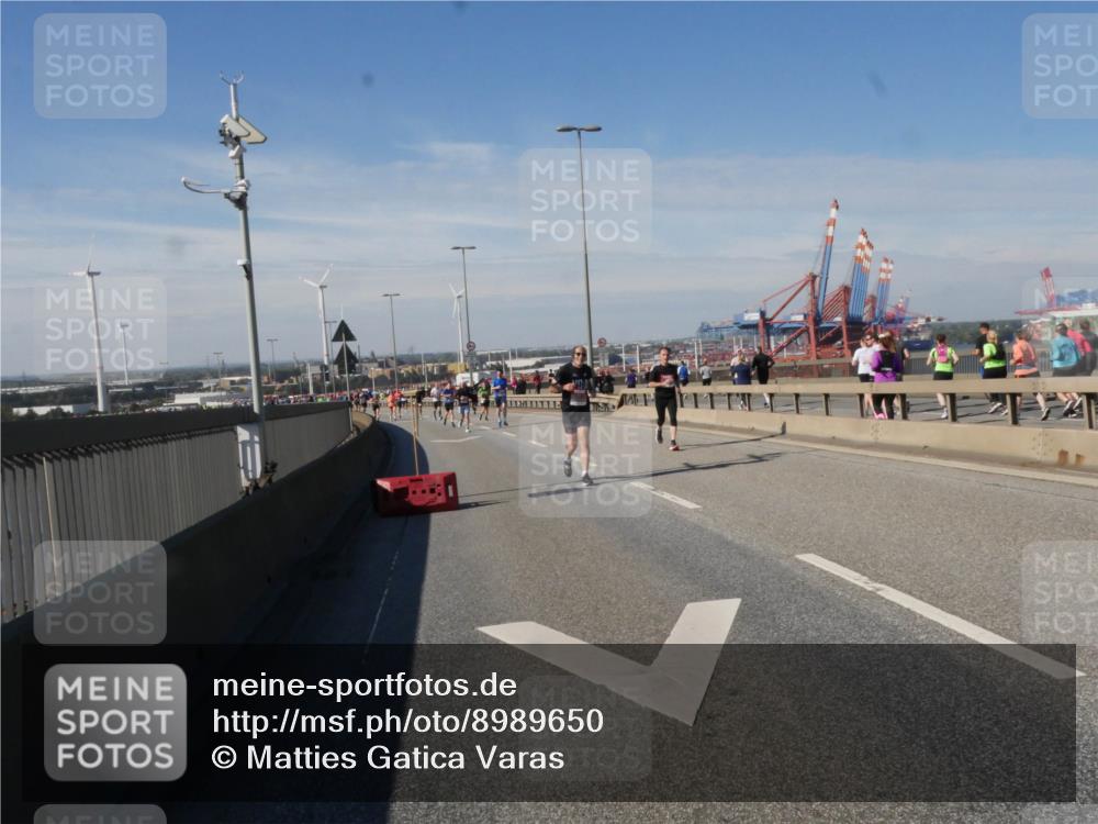 03.10.2025 - Köhlbrandbrückenlauf Matties Gatica Varas http://msf.ph/oto/8989650 03.10.2025 12:37:43 Position 2  meine-sportfotos.de
