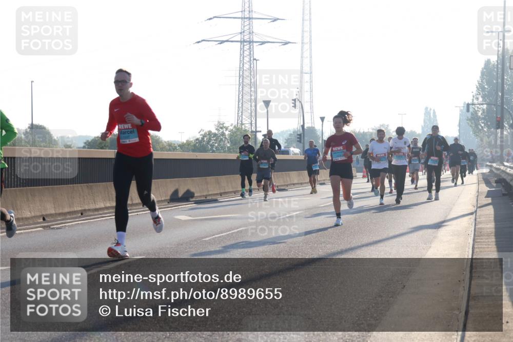 03.10.2025 - Köhlbrandbrückenlauf Luisa Fischer http://msf.ph/oto/8989655 03.10.2025 10:12:54 Position 3 1107 meine-sportfotos.de
