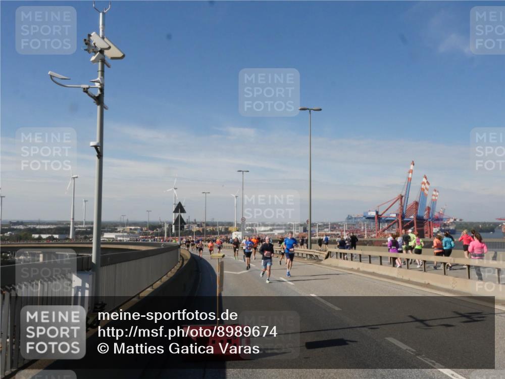03.10.2025 - Köhlbrandbrückenlauf Matties Gatica Varas http://msf.ph/oto/8989674 03.10.2025 12:37:47 Position 2  meine-sportfotos.de