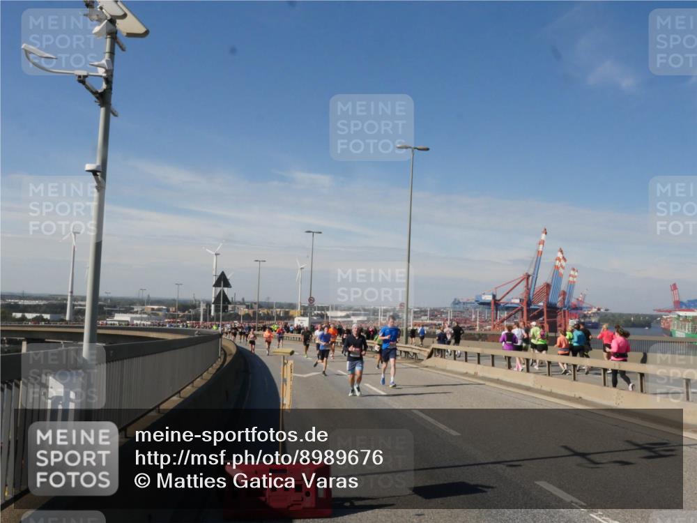 03.10.2025 - Köhlbrandbrückenlauf Matties Gatica Varas http://msf.ph/oto/8989676 03.10.2025 12:37:47 Position 2  meine-sportfotos.de
