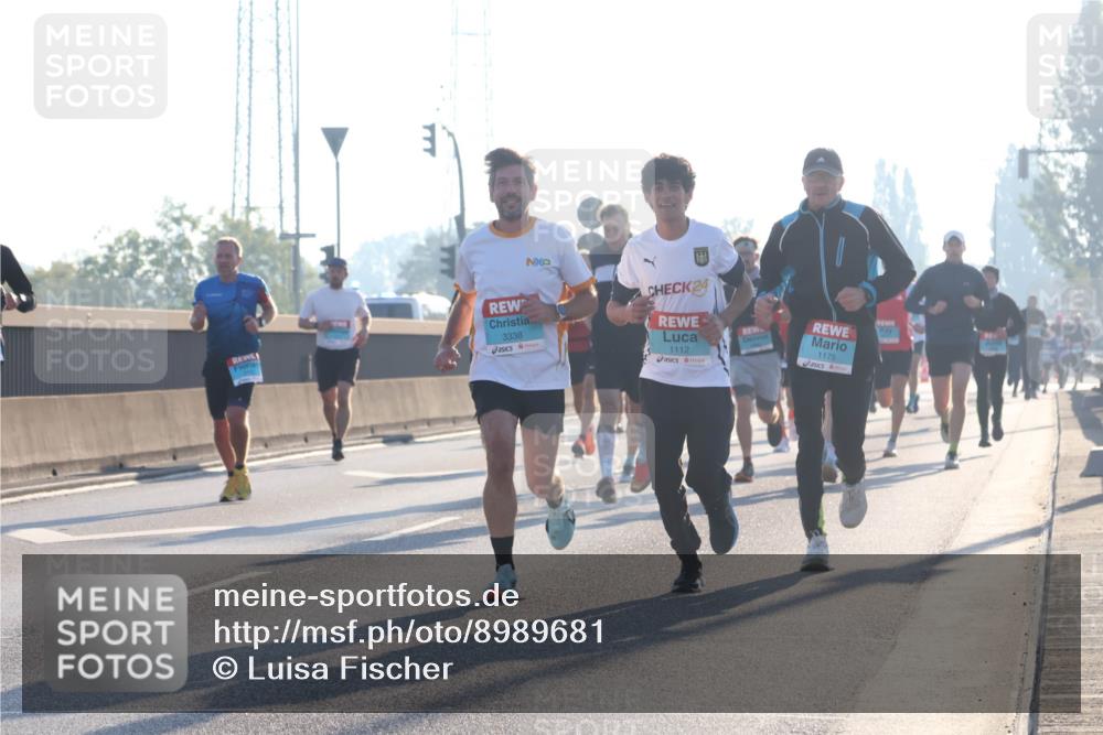03.10.2025 - Köhlbrandbrückenlauf Luisa Fischer http://msf.ph/oto/8989681 03.10.2025 10:12:57 Position 3 3338, 24, 1112, 1175 meine-sportfotos.de