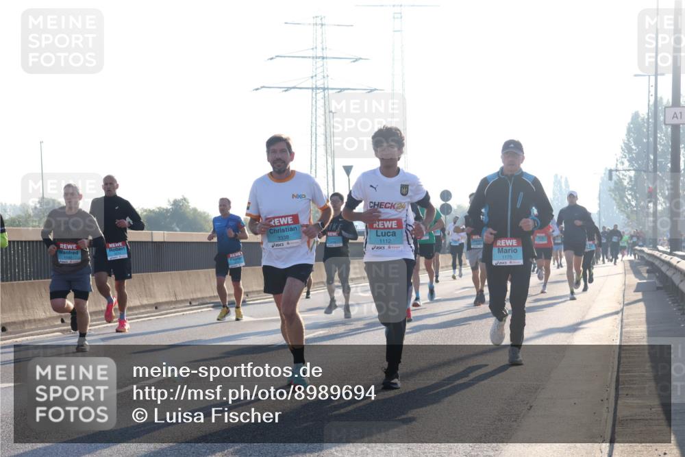 03.10.2025 - Köhlbrandbrückenlauf Luisa Fischer http://msf.ph/oto/8989694 03.10.2025 10:12:59 Position 3 1142, 3338, 24, 1112, 1175, 1 meine-sportfotos.de