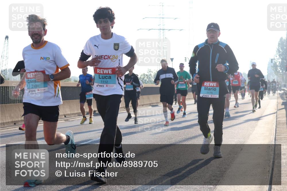 03.10.2025 - Köhlbrandbrückenlauf Luisa Fischer http://msf.ph/oto/8989705 03.10.2025 10:13:00 Position 3 3338, 24, 1112, 1175 meine-sportfotos.de