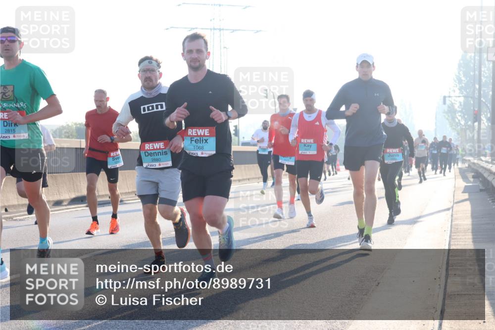 03.10.2025 - Köhlbrandbrückenlauf Luisa Fischer http://msf.ph/oto/8989731 03.10.2025 10:13:03 Position 3 2815, 1210, 2880, 1068 meine-sportfotos.de