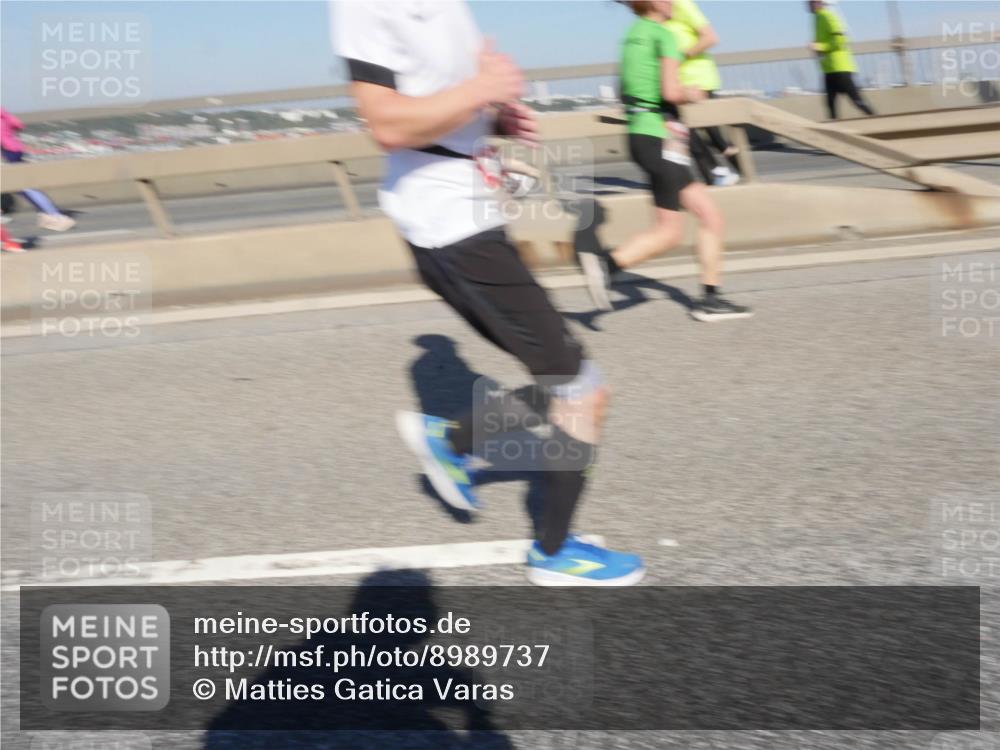 03.10.2025 - Köhlbrandbrückenlauf Matties Gatica Varas http://msf.ph/oto/8989737 03.10.2025 12:37:56 Position 2  meine-sportfotos.de