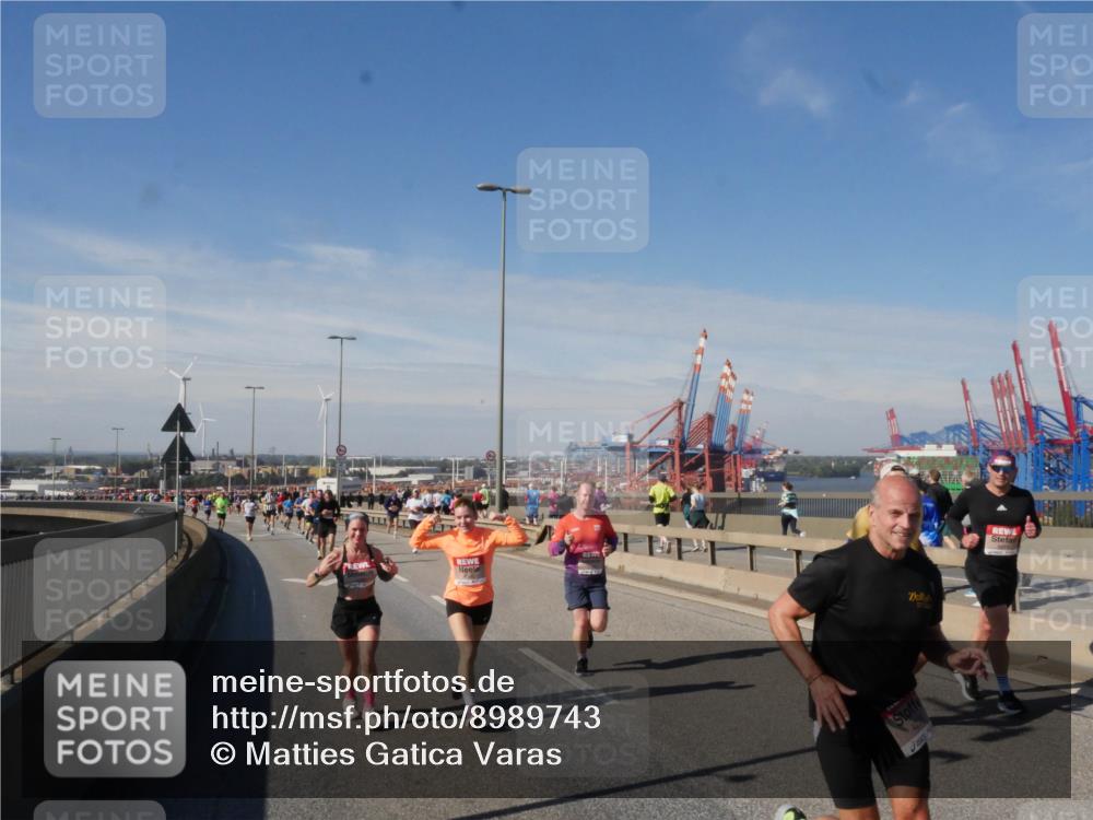03.10.2025 - Köhlbrandbrückenlauf Matties Gatica Varas http://msf.ph/oto/8989743 03.10.2025 12:37:57 Position 2 1 meine-sportfotos.de