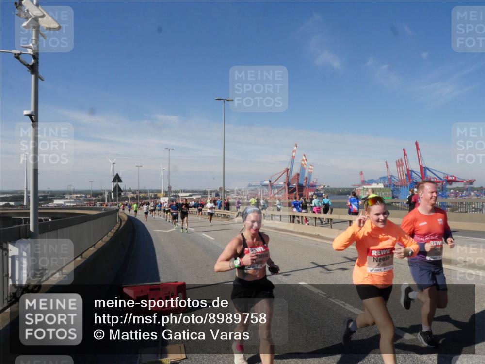 03.10.2025 - Köhlbrandbrückenlauf Matties Gatica Varas http://msf.ph/oto/8989758 03.10.2025 12:37:59 Position 2 4095 meine-sportfotos.de