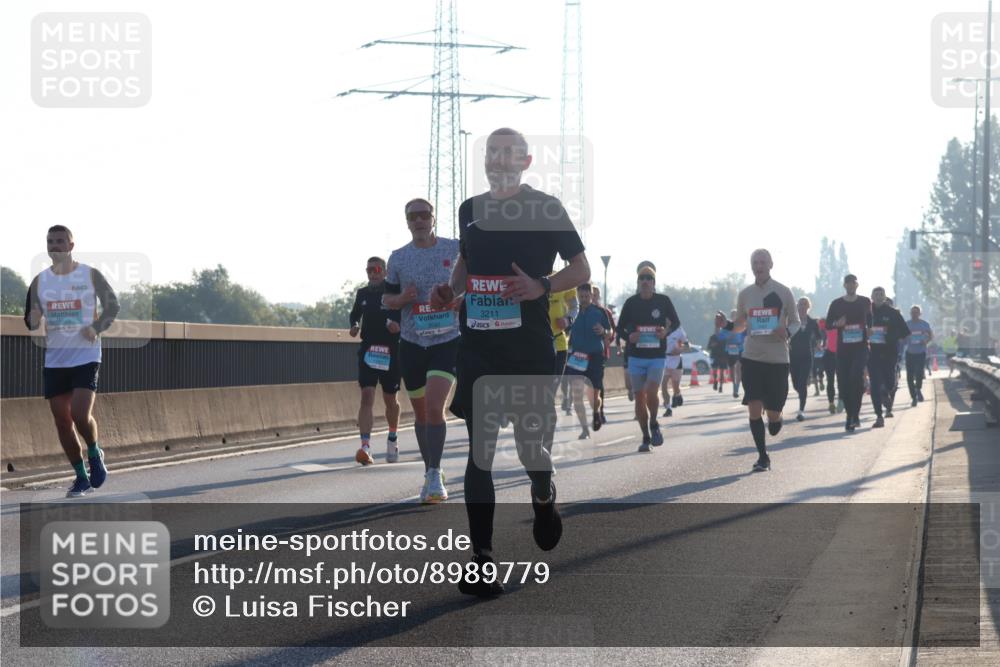 03.10.2025 - Köhlbrandbrückenlauf Luisa Fischer http://msf.ph/oto/8989779 03.10.2025 10:13:09 Position 3 3343, 3211 meine-sportfotos.de