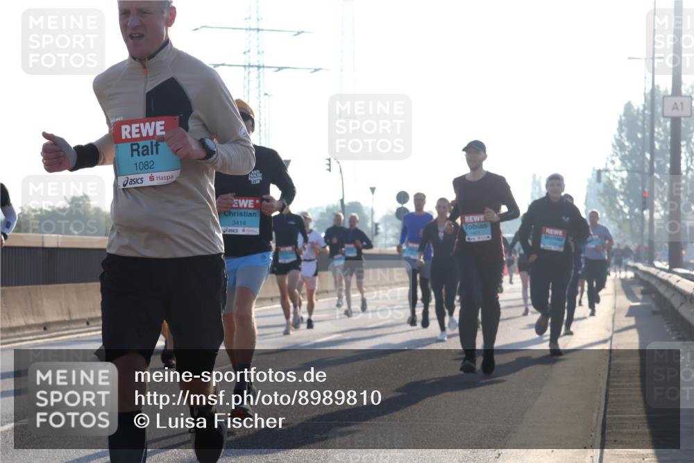 03.10.2025 - Köhlbrandbrückenlauf Luisa Fischer http://msf.ph/oto/8989810 03.10.2025 10:13:13 Position 3 1082, 3414, 1 meine-sportfotos.de