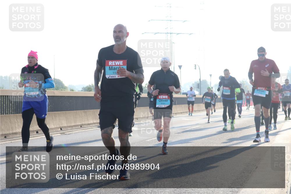 03.10.2025 - Köhlbrandbrückenlauf Luisa Fischer http://msf.ph/oto/8989904 03.10.2025 10:13:25 Position 3 109, 3794, 11, 3091, 3118 meine-sportfotos.de