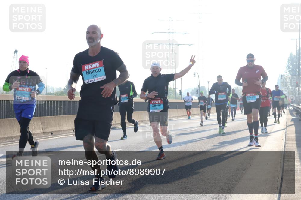 03.10.2025 - Köhlbrandbrückenlauf Luisa Fischer http://msf.ph/oto/8989907 03.10.2025 10:13:25 Position 3 3794, 1194, 3091, 3118 meine-sportfotos.de