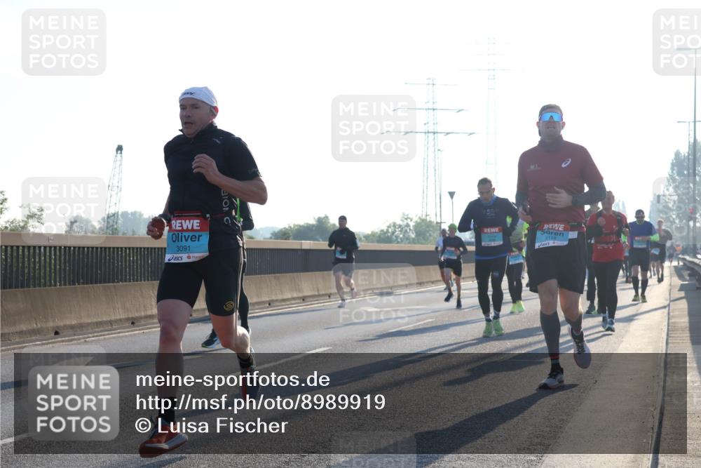 03.10.2025 - Köhlbrandbrückenlauf Luisa Fischer http://msf.ph/oto/8989919 03.10.2025 10:13:26 Position 3 3091, 3118 meine-sportfotos.de