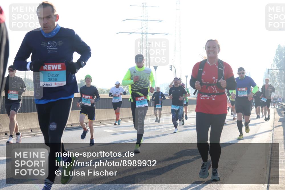 03.10.2025 - Köhlbrandbrückenlauf Luisa Fischer http://msf.ph/oto/8989932 03.10.2025 10:13:29 Position 3 1199, 50, 3836, 3514 meine-sportfotos.de