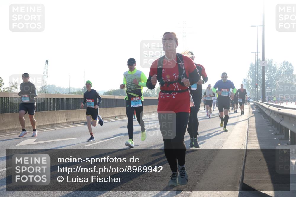 03.10.2025 - Köhlbrandbrückenlauf Luisa Fischer http://msf.ph/oto/8989942 03.10.2025 10:13:30 Position 3 3514, 1 meine-sportfotos.de